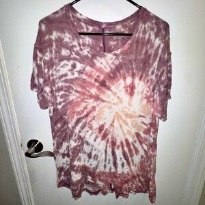 American Eagle Outfitters Spiral Tie-Dye Oversized Tee